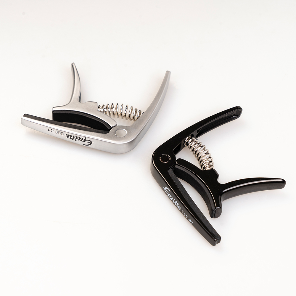 GUITTO GGC-07 Ukulele Capo Qui - Musical Instrument Art のレビューと価格